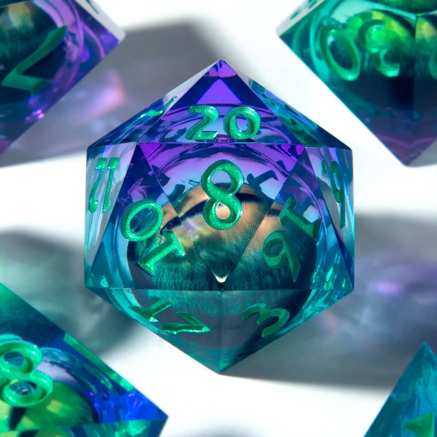 BEHOLDER - Moving Eye Dice Set