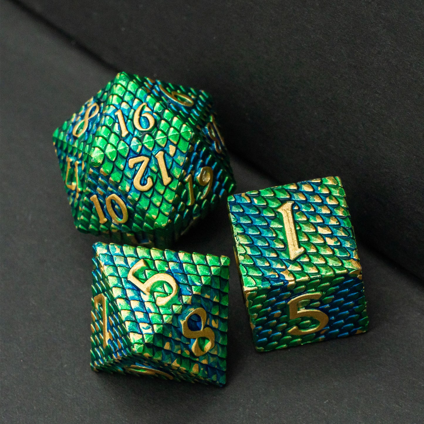 Metal Dragon Scale Dice
