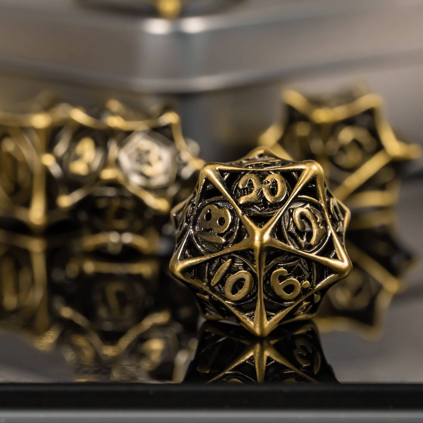 Hollow Metal Web Dice