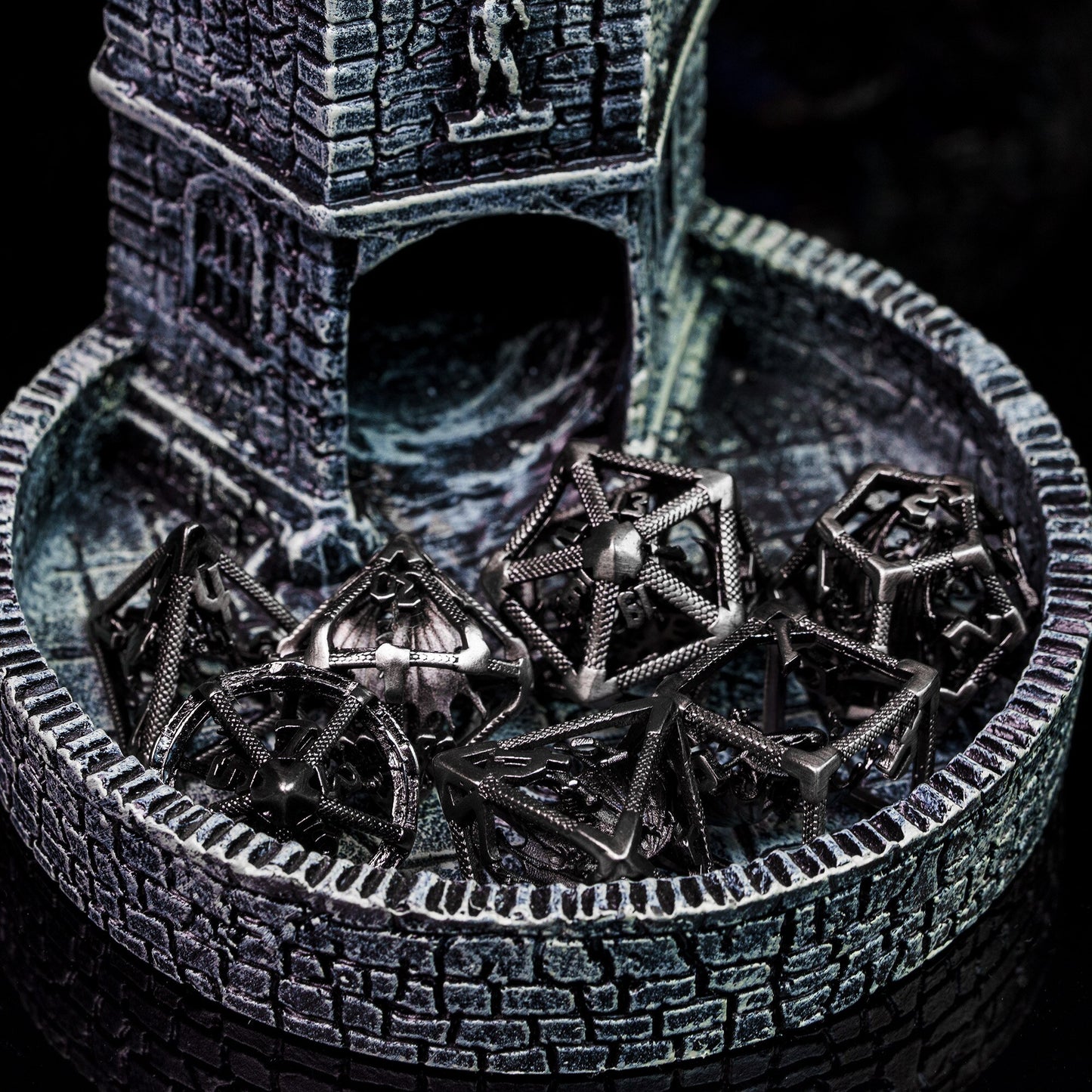 Hollow Metal Imprisoned Dragon Dice