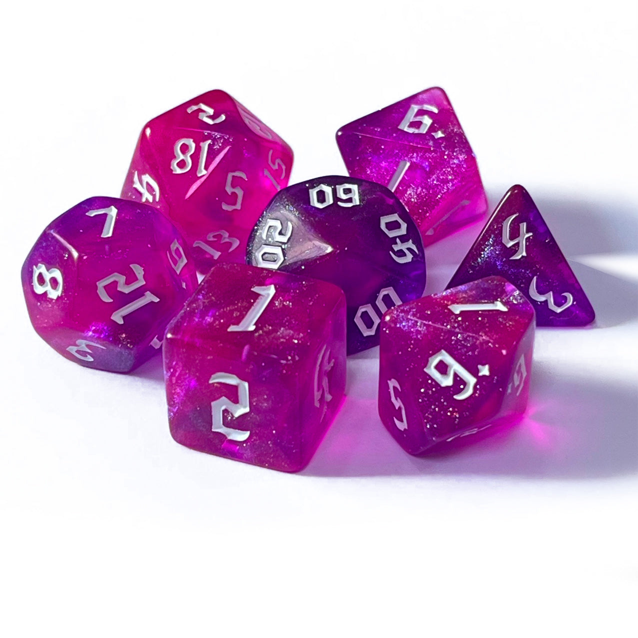 TRUE SEEING - Dice Set - Magneta