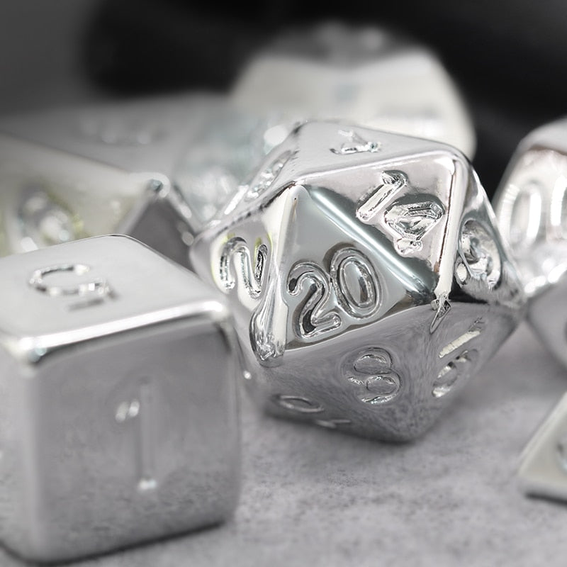 SILVER ARMOR - Resin Dice Set - Silver Finish